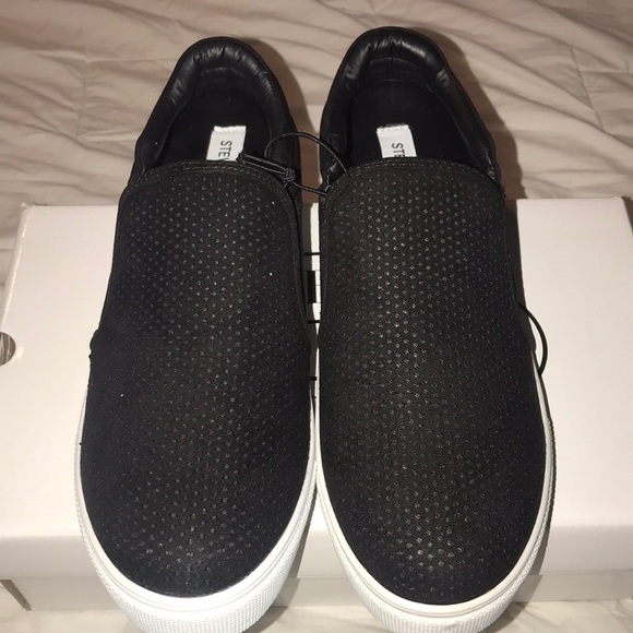 steve madden women's black slip ons